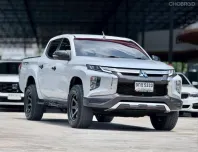 2019 MITSUBISHI TRITON 2.4 GT PLUS DOUBLE CAB สีขาว เกียร์ออโต้ ขับ2
