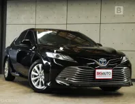 2021 Toyota CAMRY 2.5 Hybrid Sedan AT ไมล์แท้ มือเเรกจากป้ายเเดง Warranty 5 ปี 150,000 KM B1036