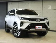 2022 Toyota FORTUNER 2.4 Leader V 4WD SUV AT ไมล์แท้ 7 หมื่น Warranty 5 ปี 150,000 KM B3811