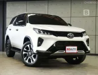 2024 Toyota FORTUNER 2.4 Legender SUV Black Top AT ไมล์แท้ 1หมื่น(วิ่งน้อย) มือเเรกจากป้ายเเดง B1353