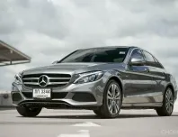Benz C350e Avantgarde Minorchange ปี 2018 วารันตีเหลือถึง 19/4/2026 เลขไมล์นางฟ้า 56,000 กม .