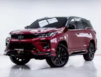 5C165 TOYOTA FORTUNER 2.8 GR SPORT 4WD AT 2022