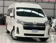 2022 Toyota COMMUTER 2.8 AT