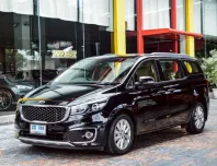 ขาย Kia Grand Carnival 2.2 EX ปี 2017 ไมล์น้อย 81,000 กม. รถบ้าน มือเดียวป้ายแดง 