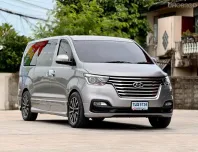 Hyundai H-1 2.5 Deluxe 2018 รถครอบครัวสุดคุ้ม