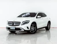 4A948 Mercedes-Benz GLA-Class 1.6 GLA200 2015 รถหรูมือสองสภาพดี
