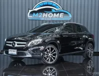 MERCEDES-BENZ GLA 200 Urban AT ปี 2015 สี ดำ