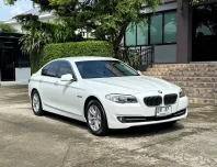 2013 BMW 520D F10 รถมือเดียวออกป้ายแดง รถวิ่งน้อย เข้าศูนย์ทุกระยะ รถไม่เคยมีอุบัติเหตุครับ