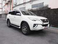 TOYOTA FORTUNER 2.4 V  ปี2019