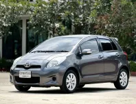 TOYOTA YARIS 1.5 E A/T ปี 2013 สีเทาดำ