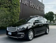Kia Grand Carnival 2.2 EX 2017 รถบ้านแท้ ประตูไฟฟ้า ไมล์เพียง 43,000 km มือเดียวป้ายแดง  