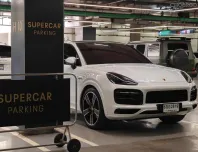 Porsche Cayenne 3.0 E-Hybrid Coupe ปี 2024 ไมล์น้อยเพียง 7,591 กม.