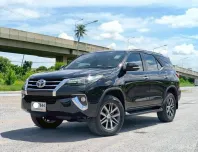 Toyota Fortuner 2.8 V 2016 รถมือสองสภาพดี ไมล์แท้ มือเดียว ป้ายแดง  