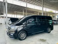 HYUNDAI H1 2.5 DELUXE 2021 รถสวย มือแรกออกห้าง พร้อมใช้ ไมล์น้อย 5 หมื่น TOP สุด รับประกันตัวถังสวย