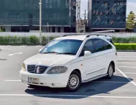 Ssangyong Stavic 2.7 SV270 4WD ปี 2010 รถสวยพร้อมใช้งาน ไมล์น้อย 