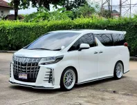 2022 Toyota ALPHARD 2.5 รถตู้/MPV รถบ้านมือเดียว ไมล์น้อย ชุดแต่งหลายแสน  สุดคุ้ม 