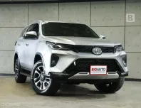 2022 Toyota FORTUNER 2.4 Leader V 4WD SUV AT ไมล์แท้ 7 หมื่น Warranty 5 ปี 150,000 KM B9175