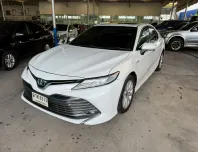 Toyota Camry 2.5i Hybrid ปี 2020 สีขาว