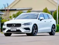 รถยนต์ Volvo V60 2.0 T8 Inscription ปี 2020 ไมล์ 42,xxx โล รถสวย ไมล์แท้ มือเดียวป้ายแดง  