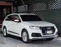 Audi  Q7 45 TDI quattro S-Line ปี 2019