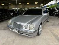 Mercedes-Benz E200 Kompressor W210 2.0i ปี 2001 สีเทา