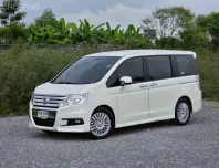 HONDA STEP WAGON SPADA 2.0 JP ปี 2012 รถครอบครัว 7 ที่นั่ง ไปกันได้ทั้งครอบครัว ประตูสไลด์ไฟฟ้า