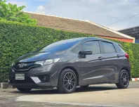 Honda Jazz 1.5 S 2015 รถวัยรุ่นสุดฮิต สภาพใหม่มาก