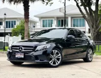 Mercedes-Benz C-Class C220d W205 ปี 2019 รถบ้านเจ้าของดูแลดี  ไมล์แท้  เจ้าของขายเอง  