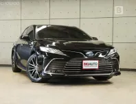 2022 Toyota CAMRY 2.5 HEV Premium Sedan AT ไมล์แท้ 6 หมื่น รับประกัน5 ปี 150,000 KM B2563
