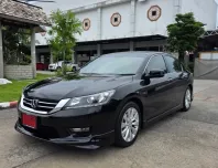 Honda Accord 2.0 ปี 2016 รถสวยไมล์น้อยสภาพดี มือเดียวป้ายแดง  