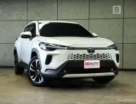 2025 Toyota Corolla Cross 1.8 HEV Premium SUV AT ไมล์แท้ 2 หมื่น รับประกัน3 ปี 100,000KM B2768