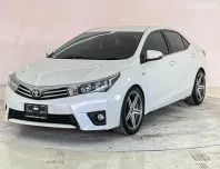 Toyota Altis 1.8 E เกียร์ออโต้ ปี 2014 ผ่อนเริ่มต้น 5,*** บาท