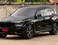 BMW X5 xDrive45e 2022 รถ SUV สุดหรูมือสองสภาพดี ไมล์น้อย เจ้าของขายเอง  