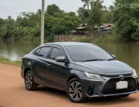 2024 Toyota Yaris Ativ 1.2 Premium Luxury รถเก๋ง 4 ประตู รถสวย