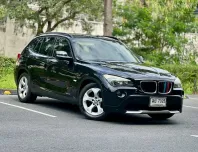 BMW X1 sDrive18i ปี2012  เกียร์ออโต้ สีดำ เบนซิน