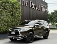 2015 Mitsubishi Pajero Sport 2.4 4WD SUV เจ้าของขายเอง รถสวย ไมล์น้อย  