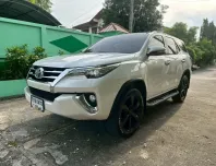 2015 Toyota Fortuner 2.4 V ขับ2