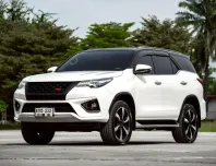 TOYOTA FORTUNER 2.8 TRD Sportivo 4WD AT 2019 