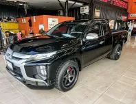 Mitsubishi Triton All New Mega Cab 2.5 GLX เกียร์ธรรมดา ปี 2022 ผ่อนเริ่มต้น 6,*** บาท