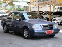 1995 Mercedes-Benz E220 2.2 W124 (ปี 85-96) Sedan