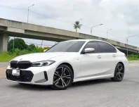 2023 BMW 3 Series 2.0 320d รถเก๋ง 4 ประตู เจ้าของขายเอง รถสวย ไมล์น้อย มือเดียวป้ายแดง 