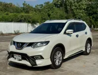 Nissan X-Trail 2.0 V 4wd A/T ปี 2016 สีขาว 