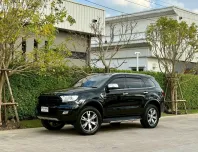 Ford Everest 3.2 Titanium 2017 รถบ้านสภาพดีเยี่ยม 