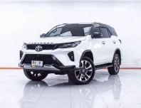 1E665 TOYOTA FORTUNER 2.4 G LEADER AT 2022