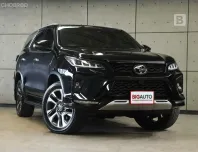 2021 Toyota FORTUNER 2.8 Legender 4WD SUV AT ไมล์แท้ มือแรกจากป้ายแดง รับประกัน5ปี 150,000KM B3643