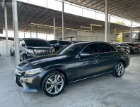 MERCEDES-BENZ C220d 2.0 AVANTGARDE W205 ปี 2020 รถสวย มือเดียว ไมล์น้อย รับประกันตัวถังสวย