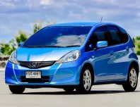 ขายรถ HONDA JAZZ 1.5 i-VTEC 2012 สภาพดี ราคาถูก