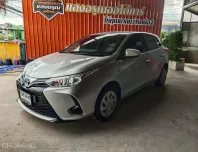 Toyota Yaris 1.2 E เกียร์ออโต้ ปี 2021 ผ่อนเริ่มต้น 7,*** บาท