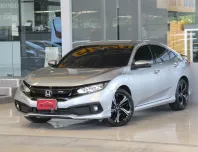 Honda Civic 1.5 i-VTEC Turbo RS ปี2019 ไมล์แท้4x,xxxโล เข้าศูนย์ รถบ้านแท้ๆ สวยเดิมทั้งคัน ออกรถ0บาท