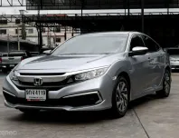 2019 Honda CIVIC 1.8 E i-VTEC ไมล์หลักหมื่น ผ่อน8พัน 